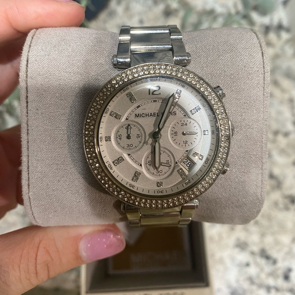 MK Watch - Picture 7 of 11
